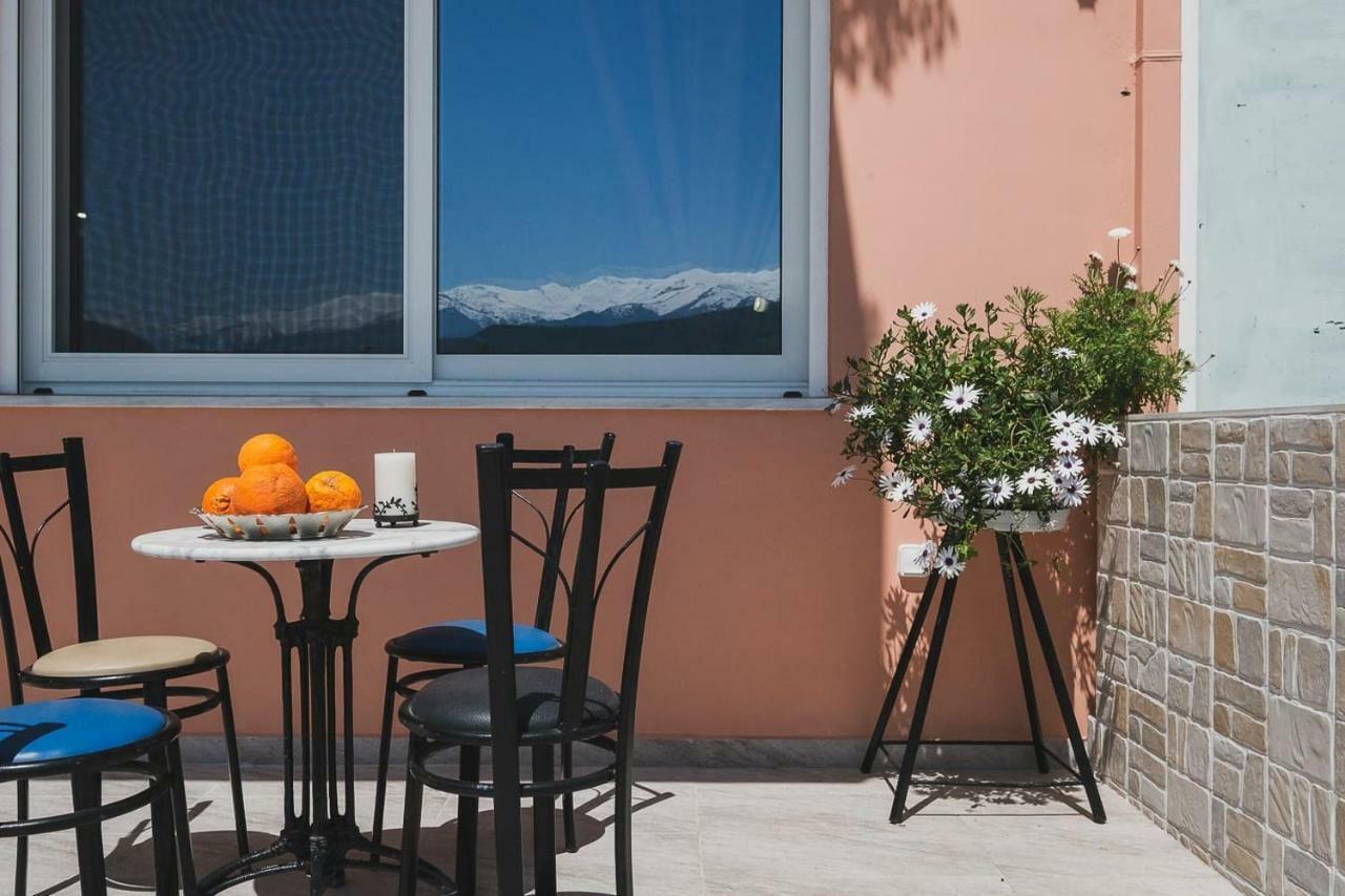 Spacious Home With Parking Chania  Exterior photo