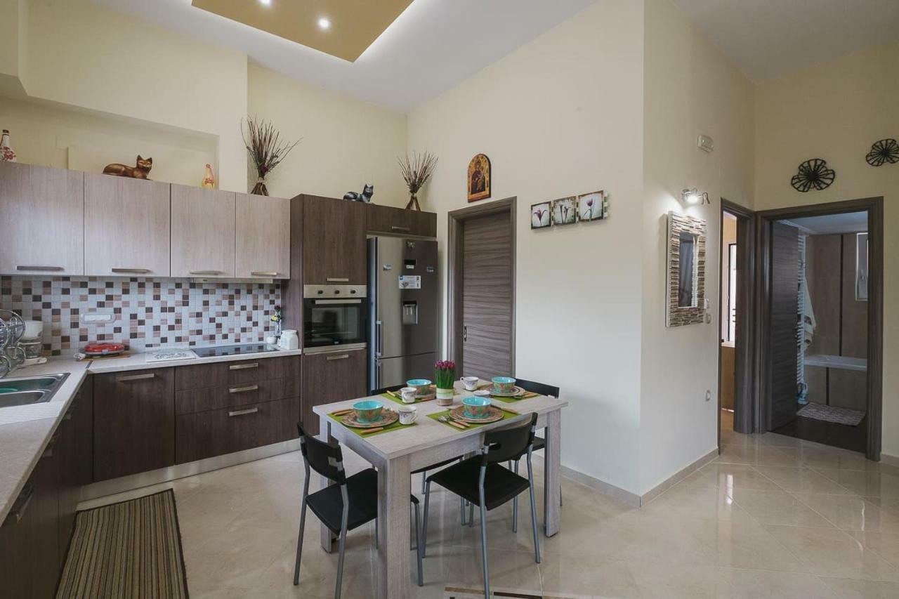 Spacious Home With Parking Chania  Exterior photo